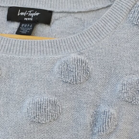 Lord & Taylor Grey Textured Dot Light Grey Sweater 3/4 sleeves Large - Picture 4 of 6
